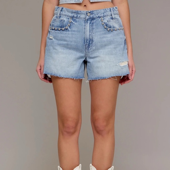 Hidden Jeans Pearl Embellished Medium Wash Shorts Blue Denim high rise size S - Picture 4 of 11